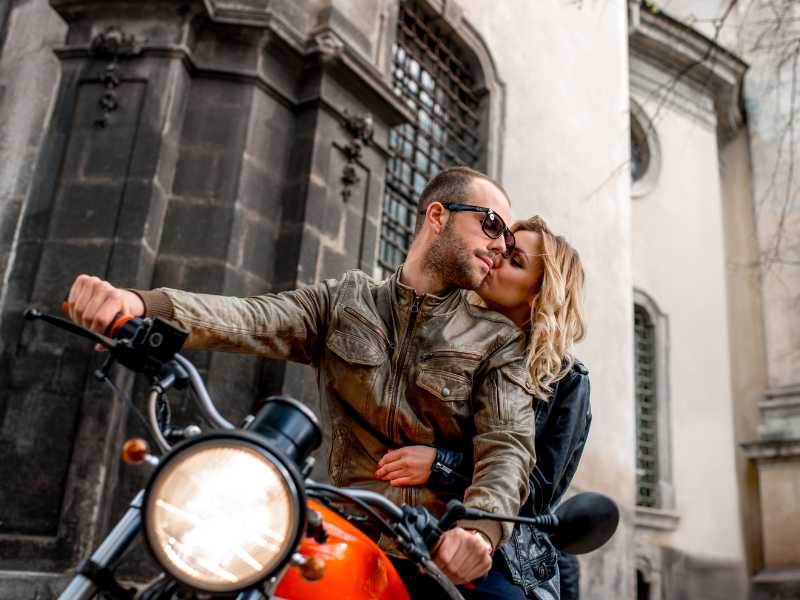 Urbane moto jakne spajaju ulični stil sa standardnom zaštitnom opremom