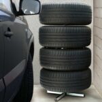 stalak za automobilske gume